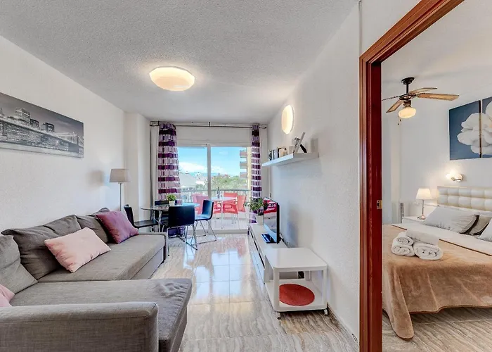 Torres Del Sol Front Ph06