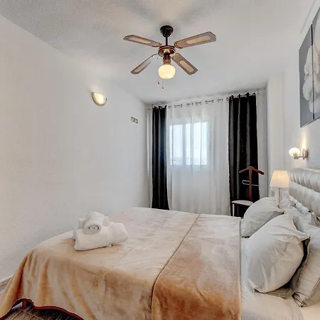 Torres Del Sol Front Ph06 شقة لوس كريستيانوس