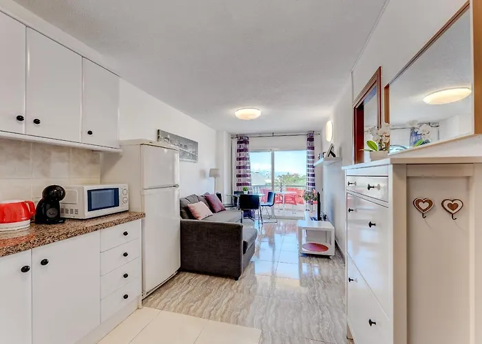 Torres Del Sol Front Ph06